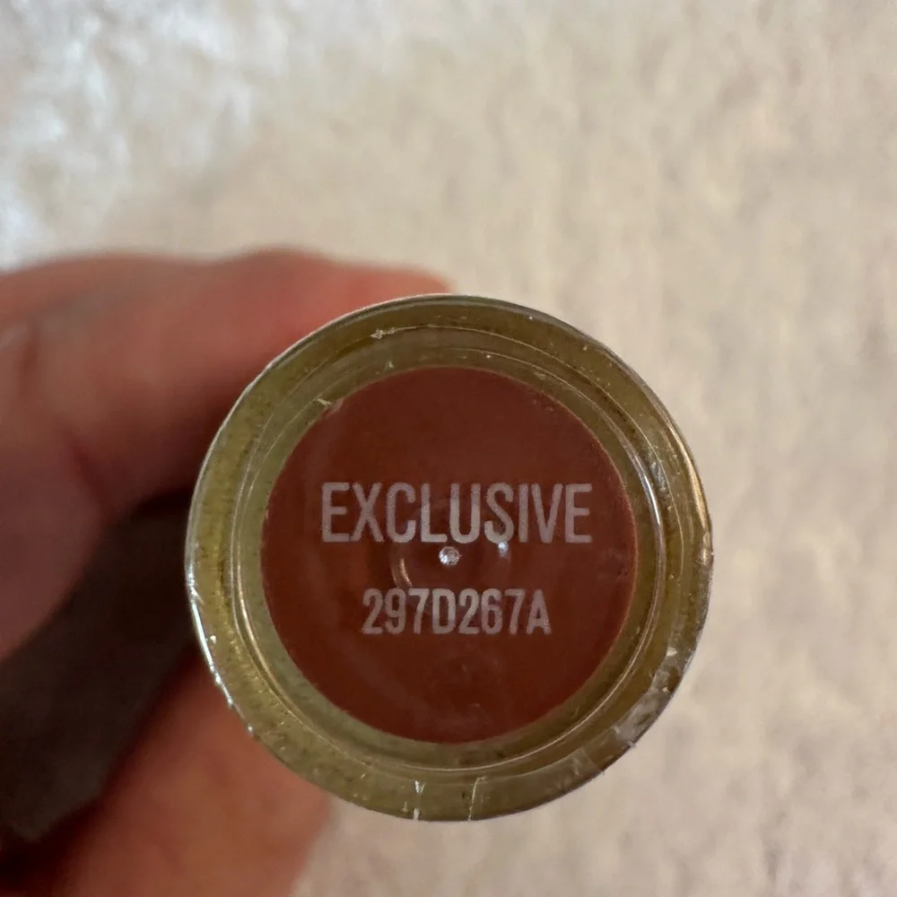 NWT Revolution Lipstick